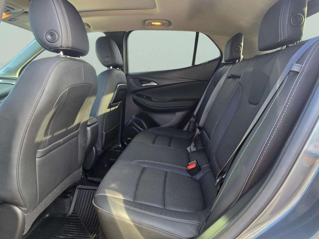 2022 Buick Enclave Image 22