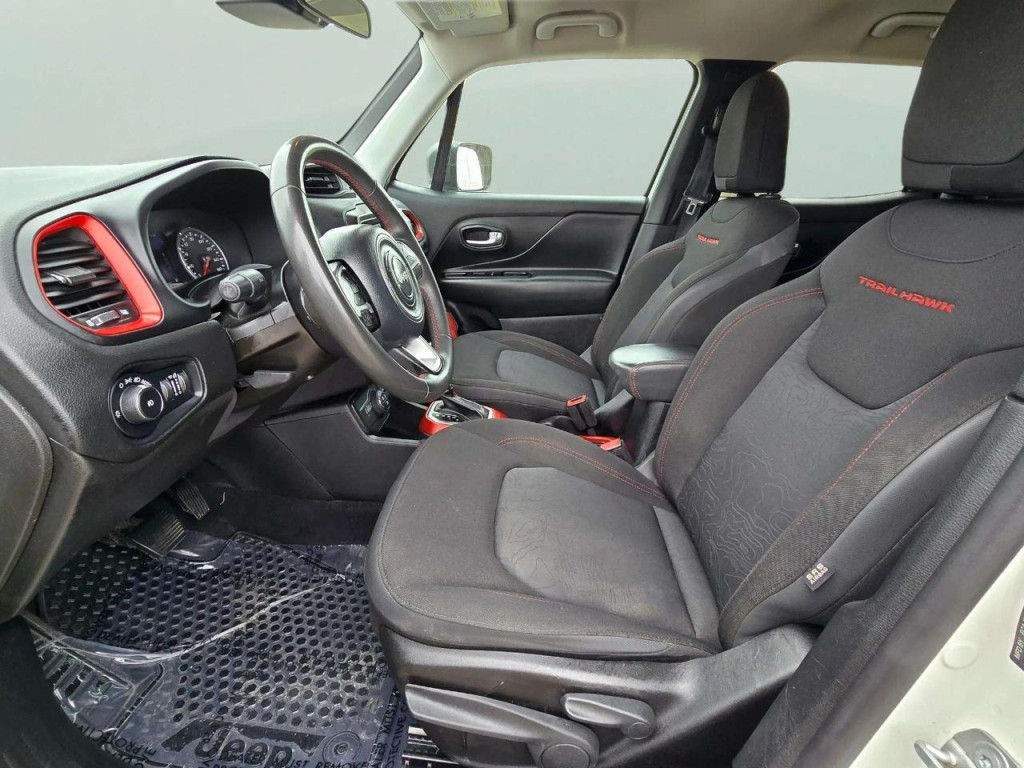 2020 Jeep Renegade Image 11