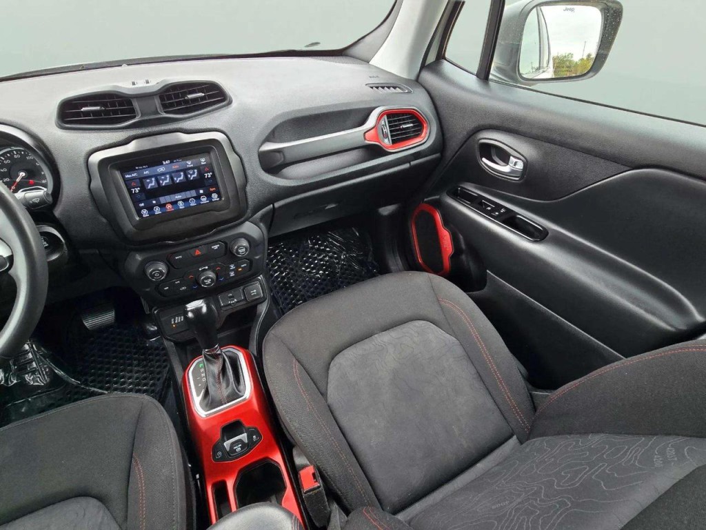 2020 Jeep Renegade Image 20