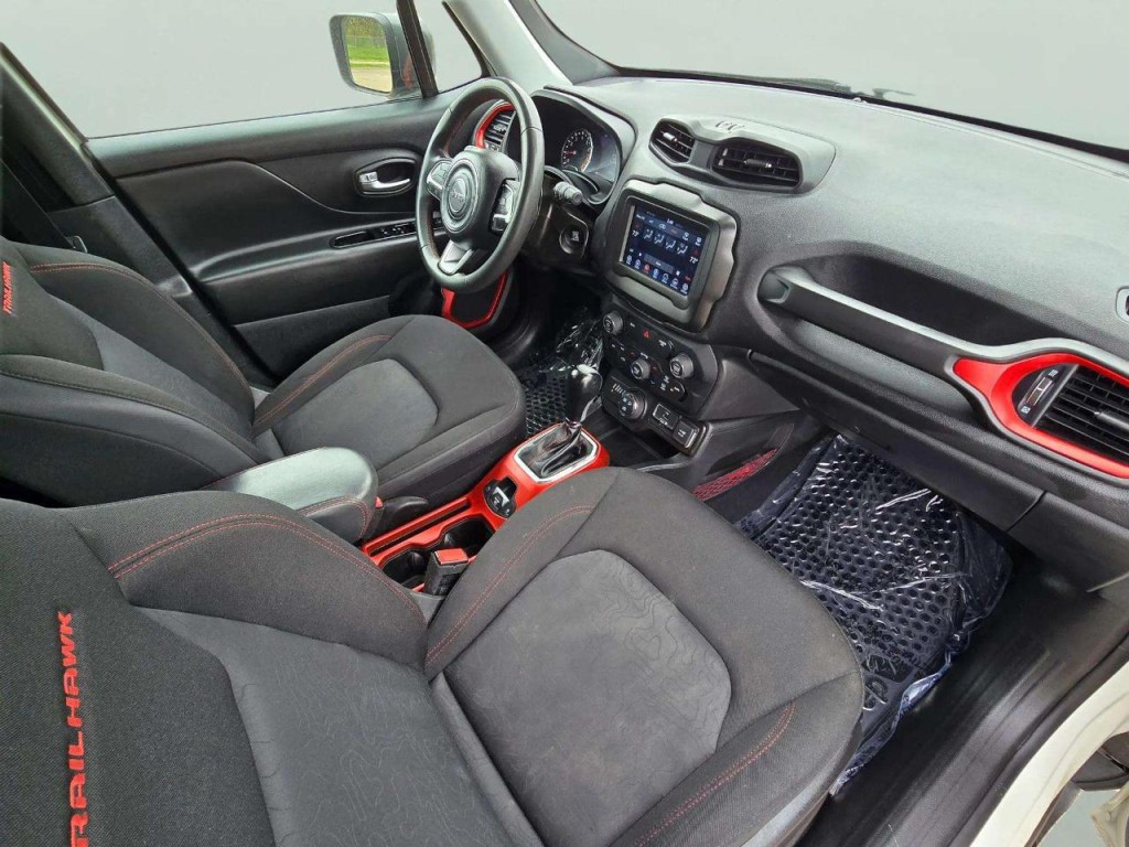 2020 Jeep Renegade Image 21