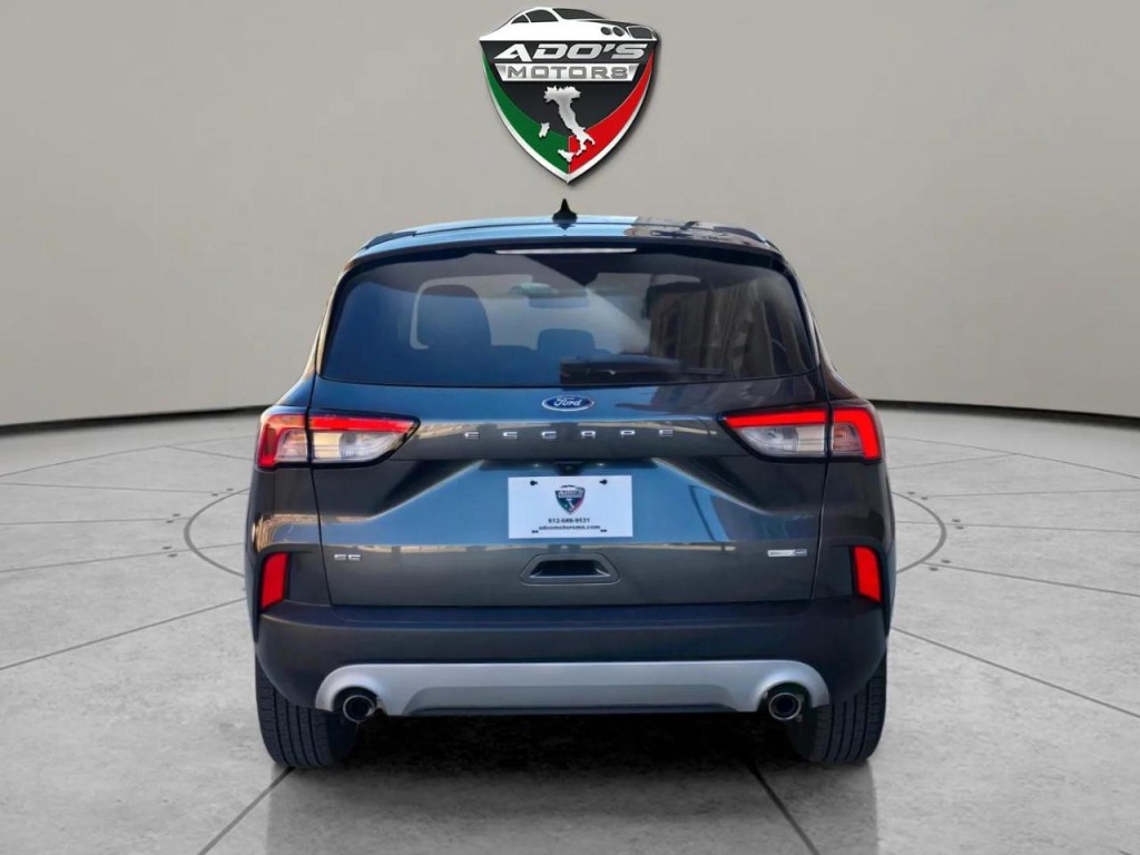 2020 Ford Escape Image 4