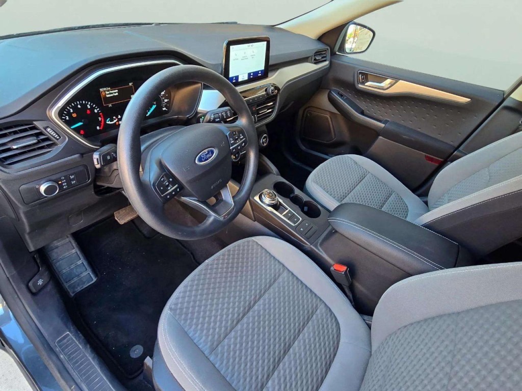 2020 Ford Escape Image 12