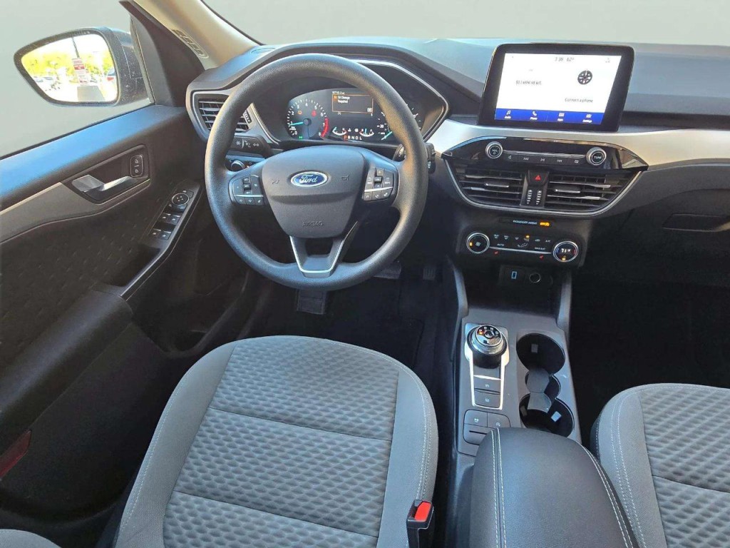 2020 Ford Escape Image 13