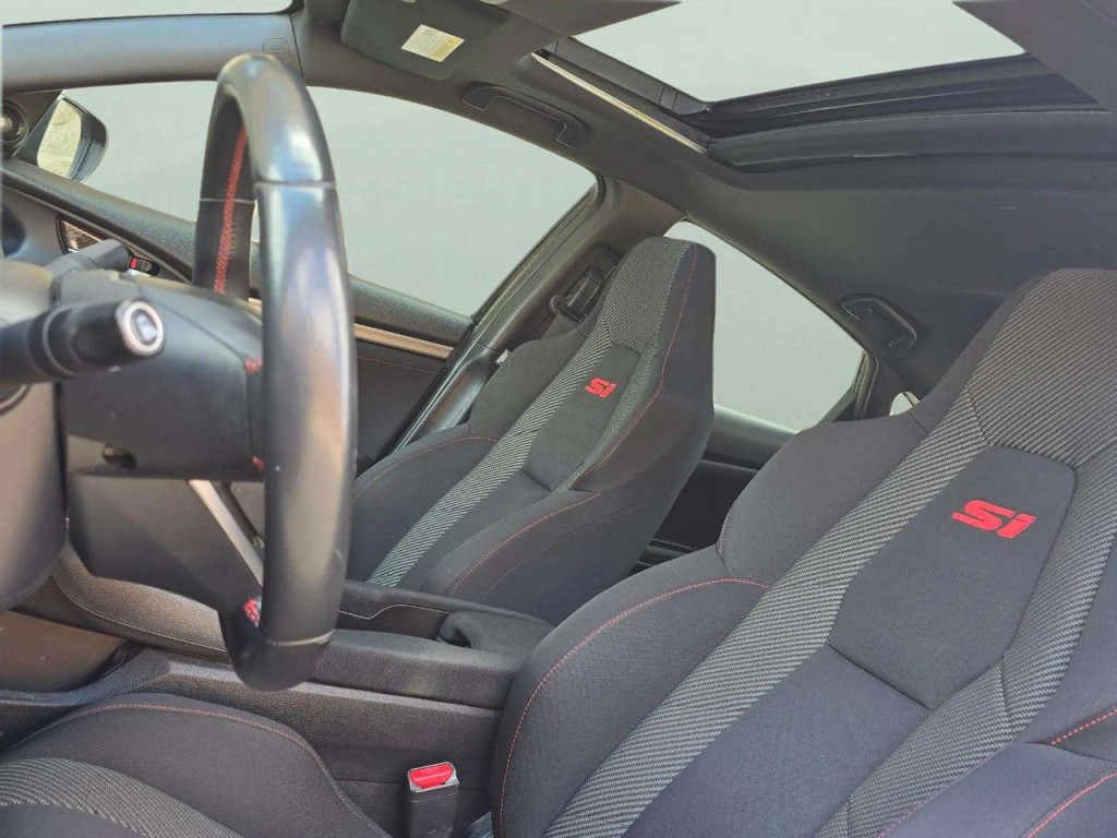 2017 Honda Civic Image 10
