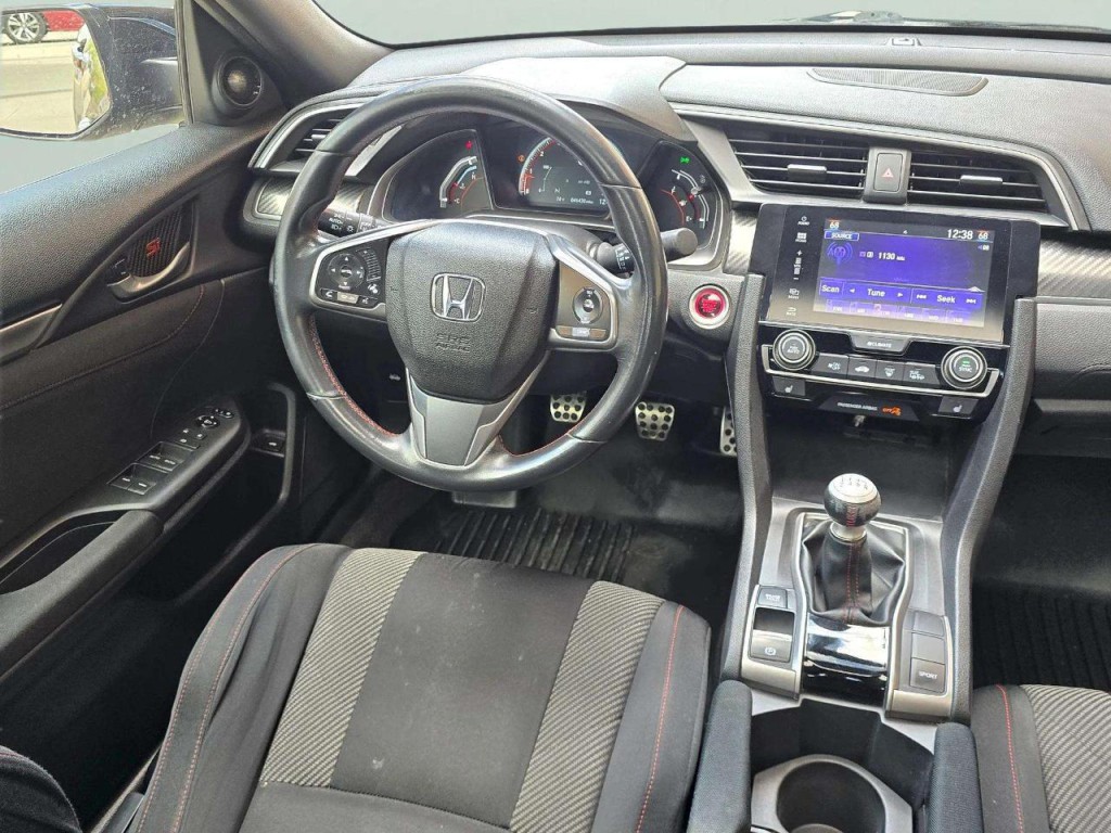 2017 Honda Civic Image 13
