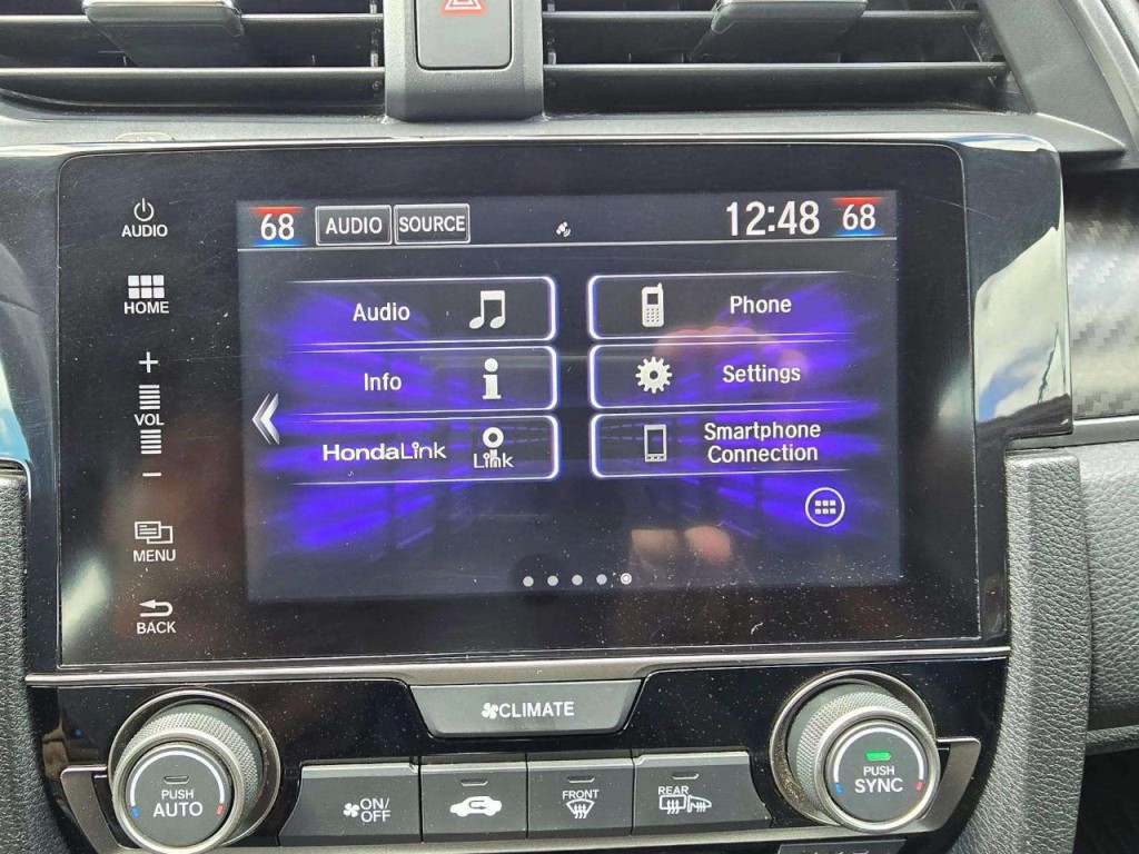 2017 Honda Civic Image 16