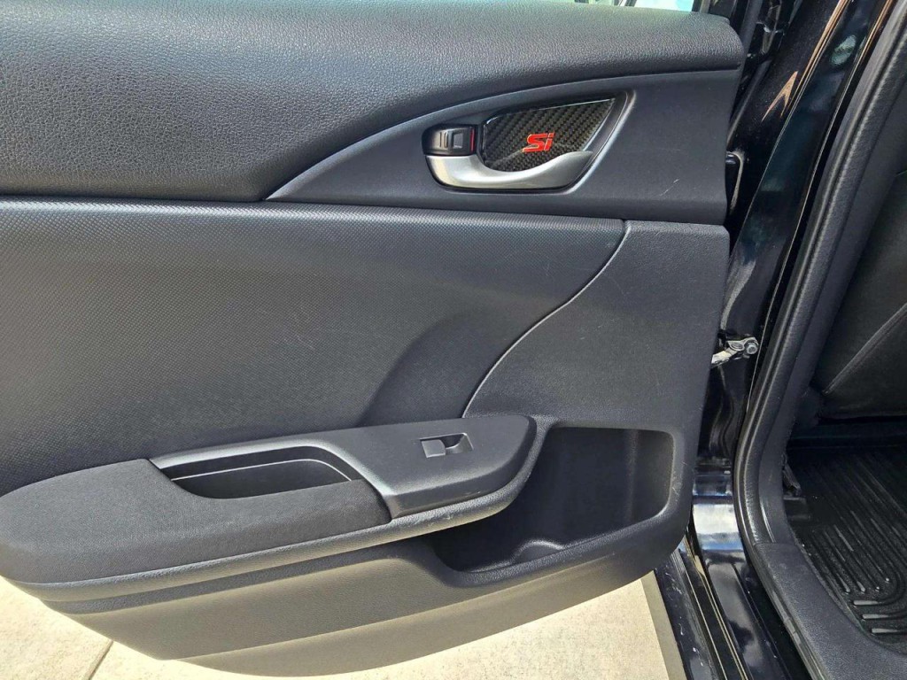 2017 Honda Civic Image 20