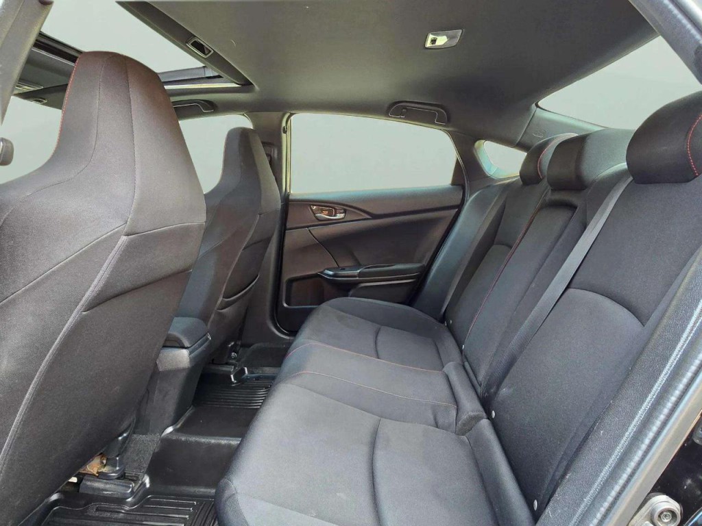 2017 Honda Civic Image 21