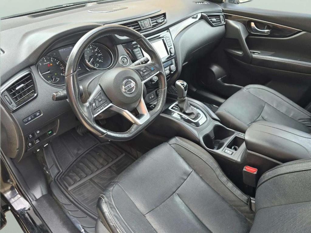 2019 Nissan Rogue Image 12