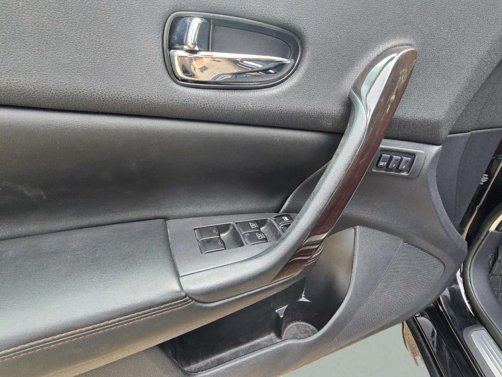 2014 Nissan Maxima Image 10