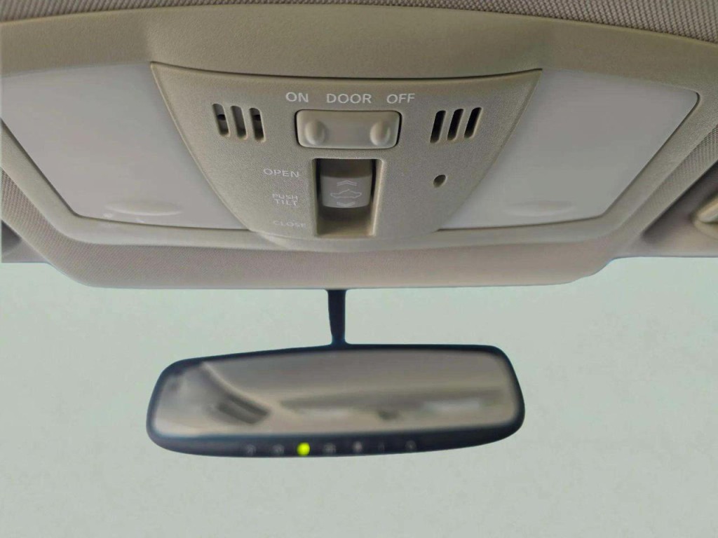 2014 Nissan Maxima Image 17