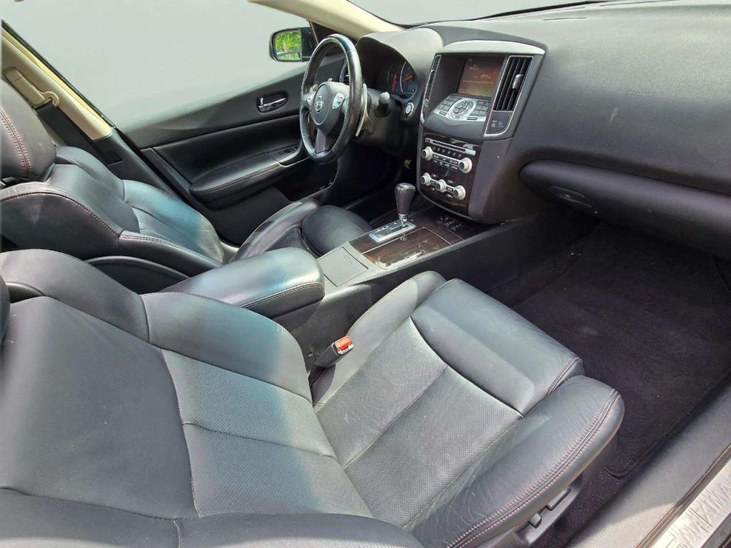 2014 Nissan Maxima Image 23