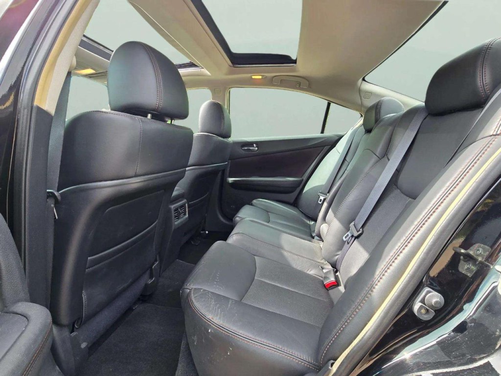 2014 Nissan Maxima Image 25
