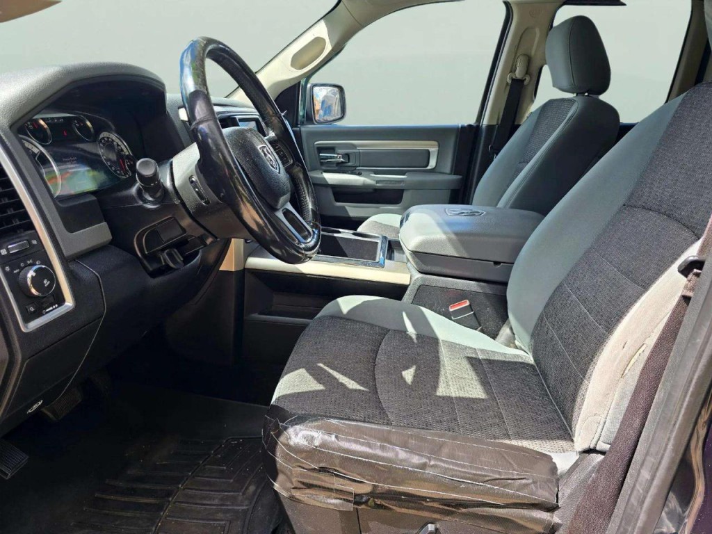 2013 RAM 1500 Image 11