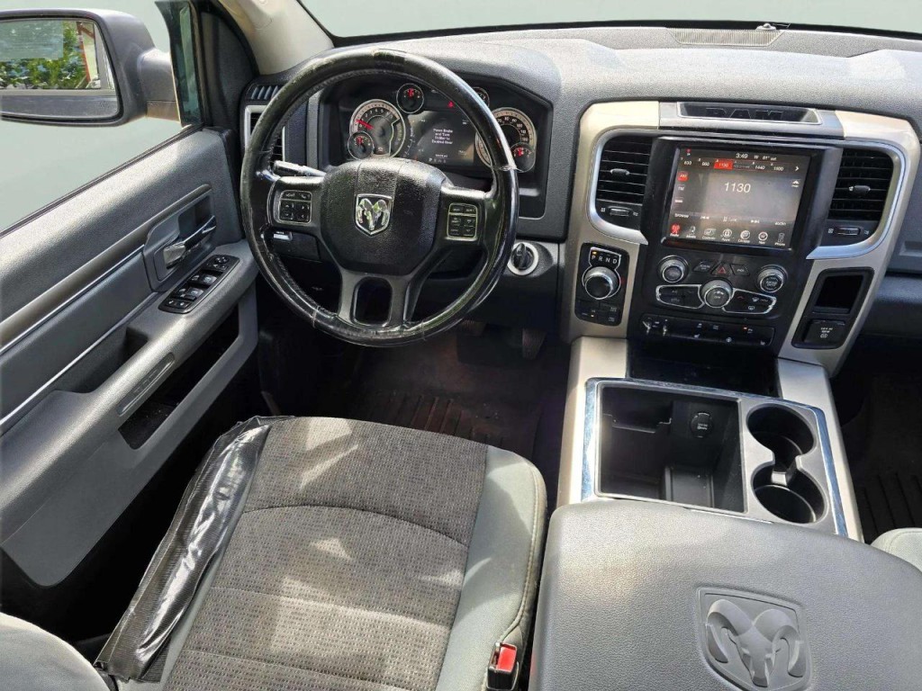 2013 RAM 1500 Image 12