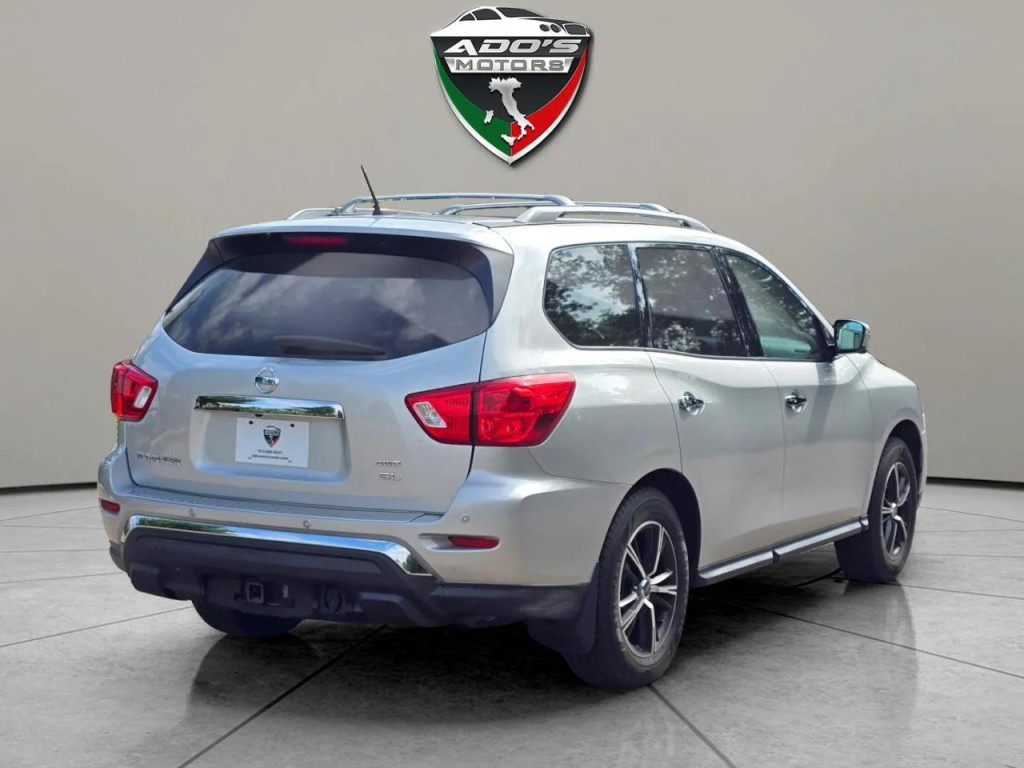 2018 Nissan Pathfinder Image 5