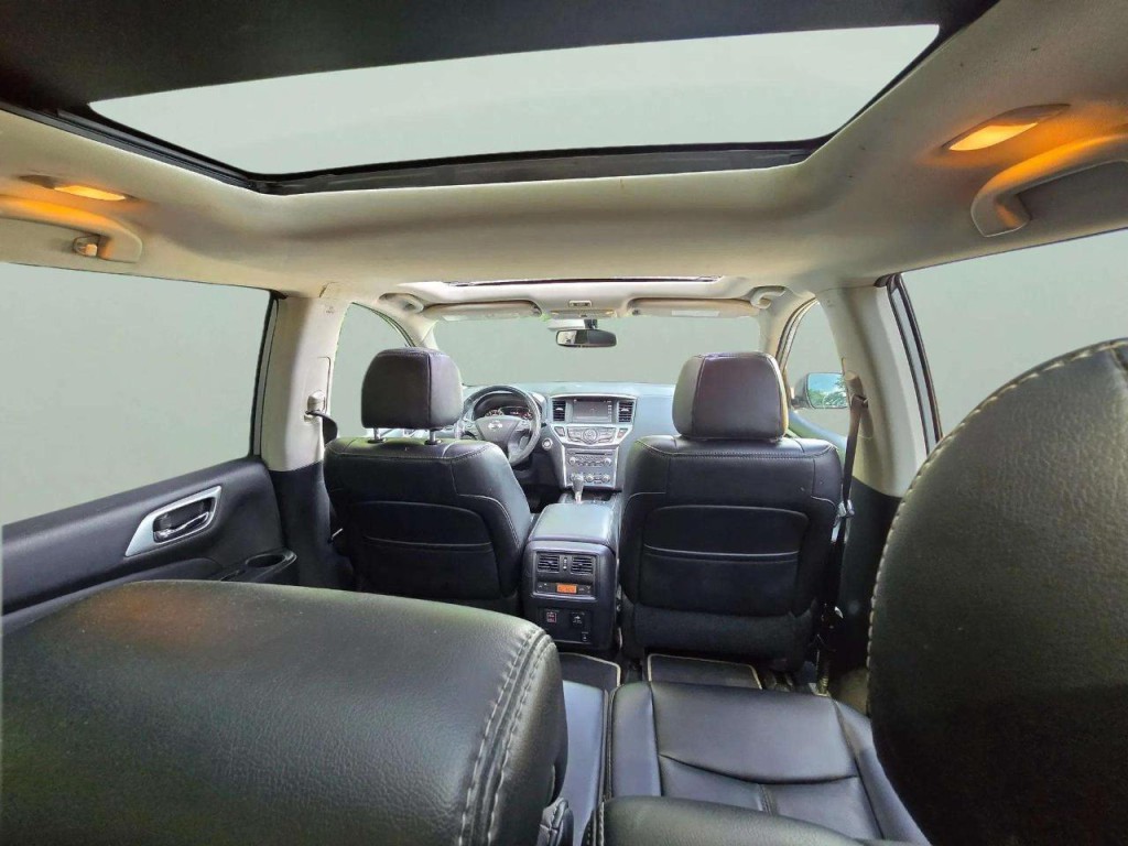 2018 Nissan Pathfinder Image 22