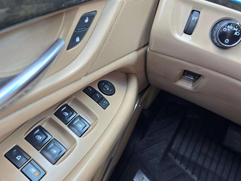 2019 Cadillac Escalade Image 15