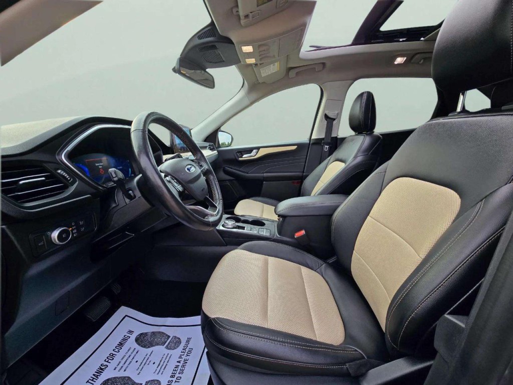 2022 Ford Escape Image 11