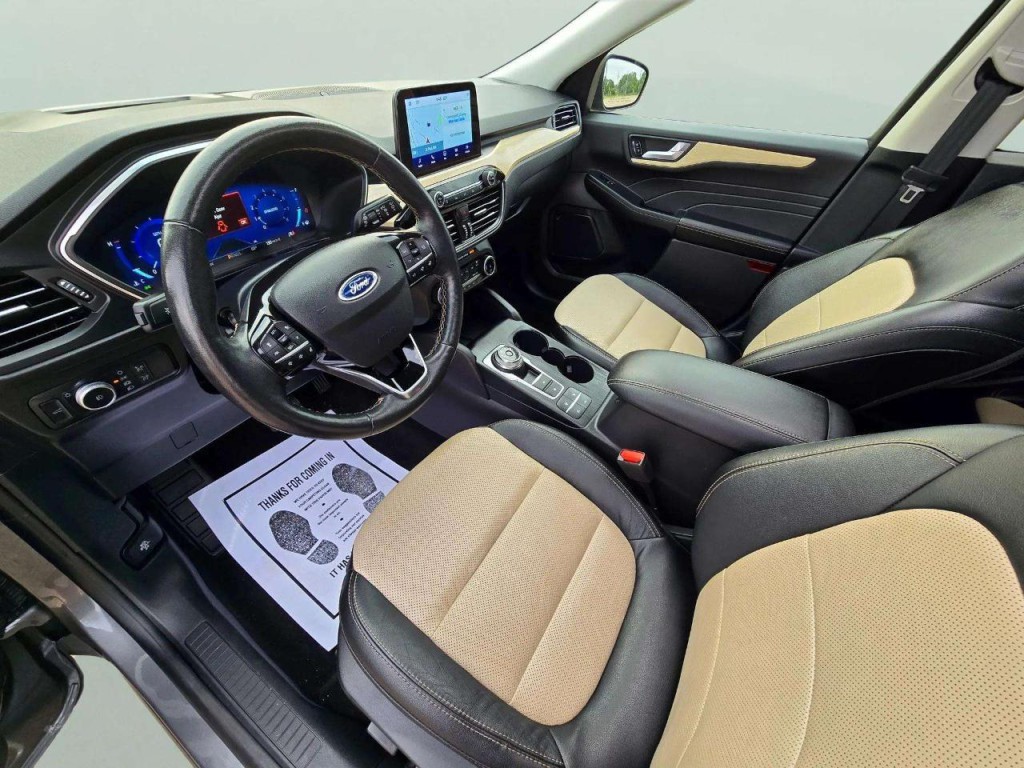 2022 Ford Escape Image 12