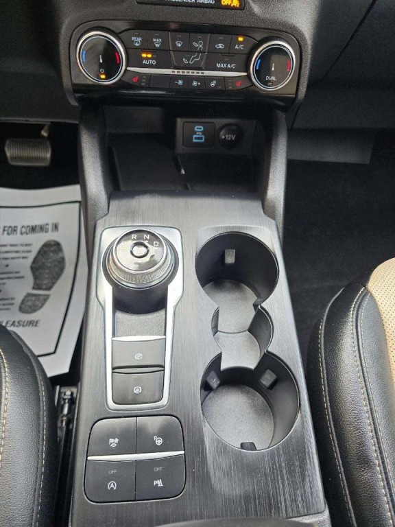 2022 Ford Escape Image 19