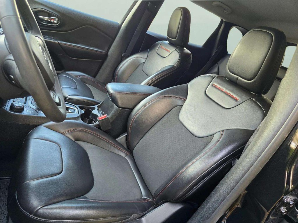 2022 Jeep Cherokee Image 10