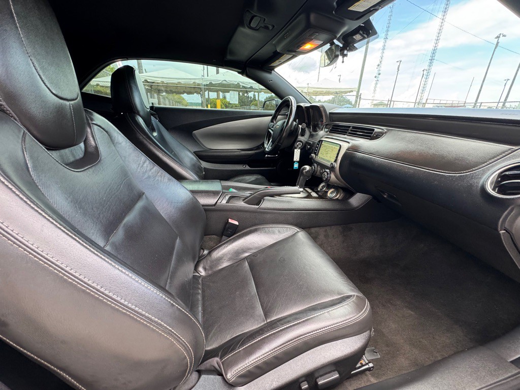 2015 Chevrolet Camaro Image 12