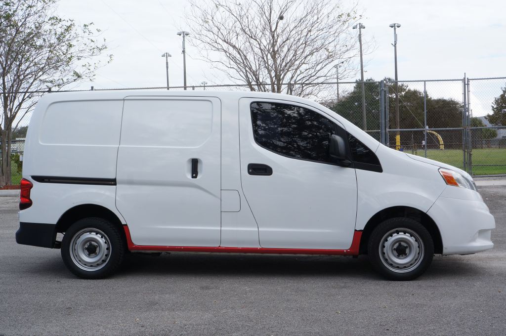 2020 Nissan NV200 Image 16