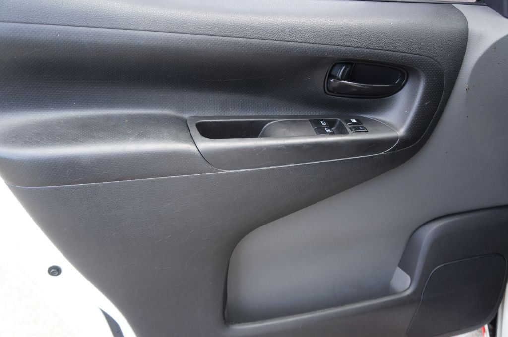 2020 Nissan NV200 Image 24