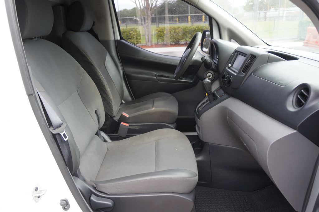 2020 Nissan NV200 Image 32