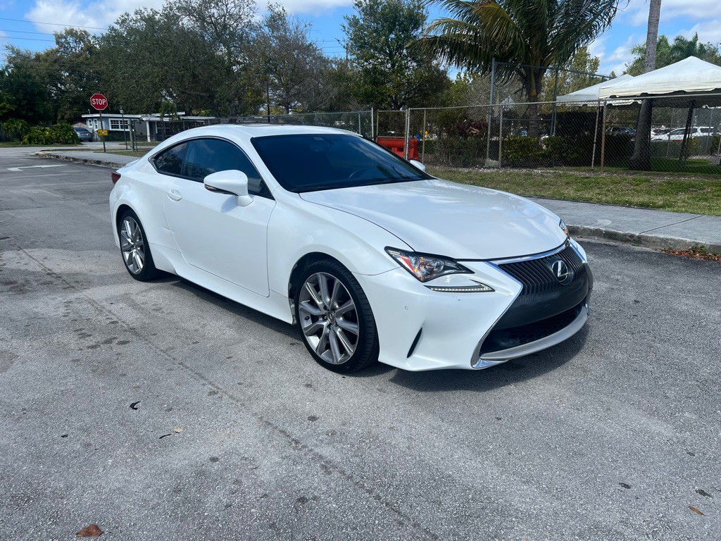 2015 Lexus RC 300 Image 3