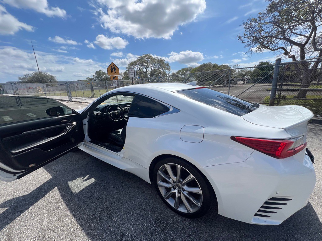 2015 Lexus RC 300 Image 9