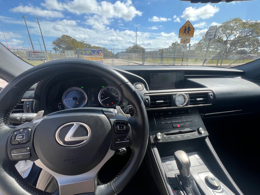 2015 Lexus RC 300 Image 14