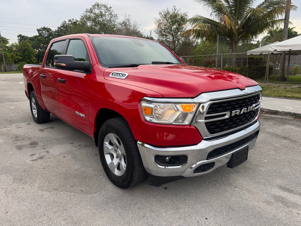 2023 RAM 1500 Image 3
