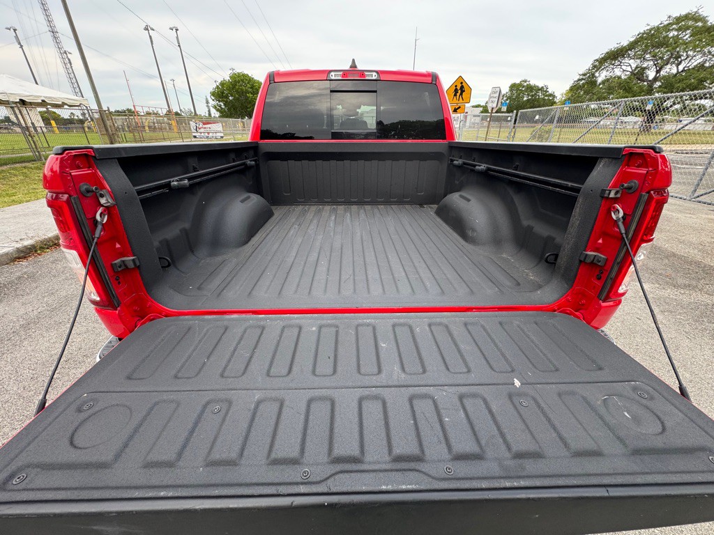 2023 RAM 1500 Image 12