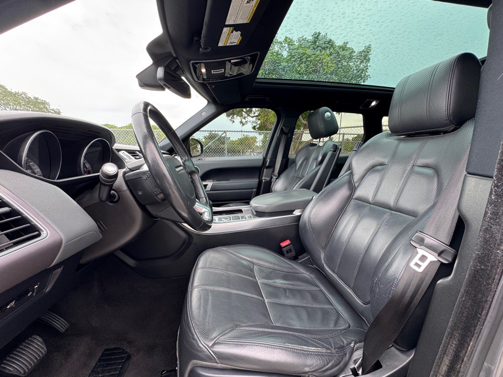 2015 Land Rover Range Rover Sport Image 9