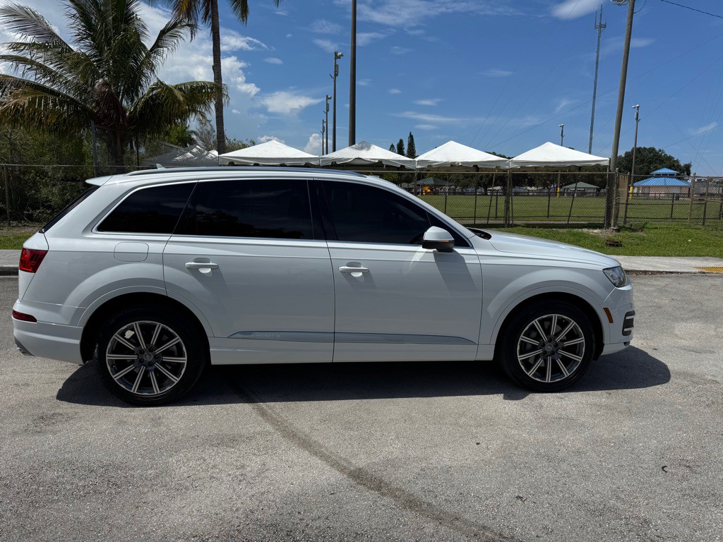 2018 Audi Q7 Image 4