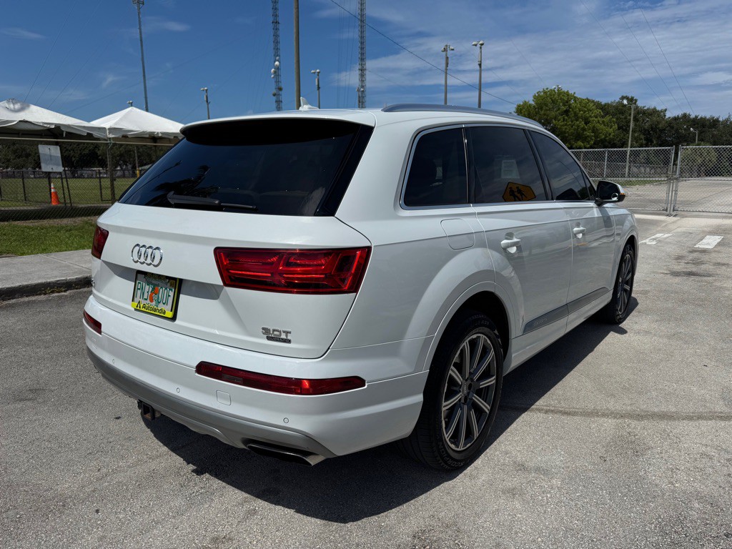 2018 Audi Q7 Image 5