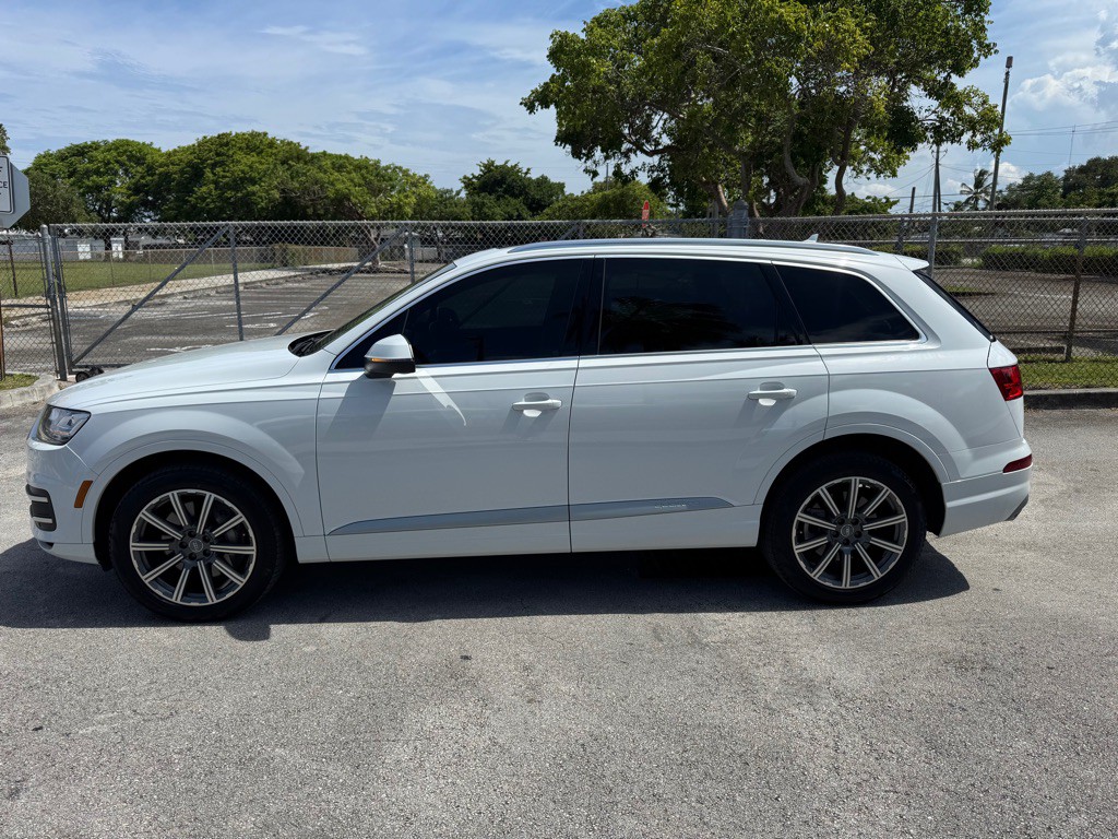 2018 Audi Q7 Image 8