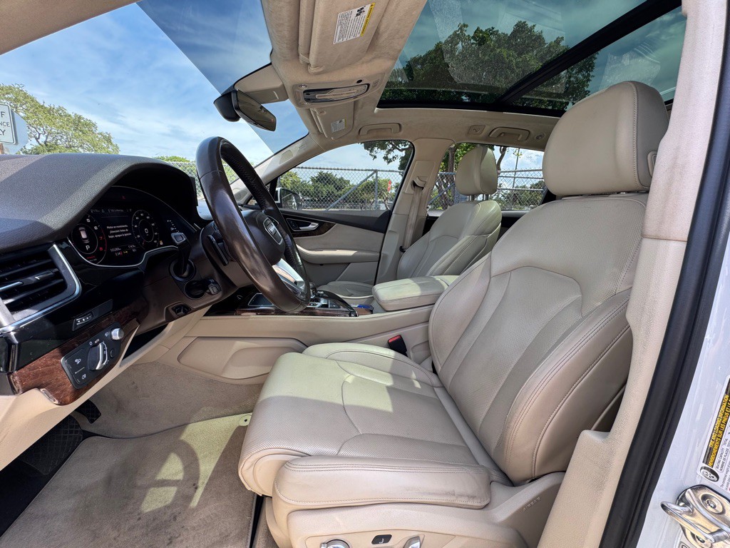 2018 Audi Q7 Image 9