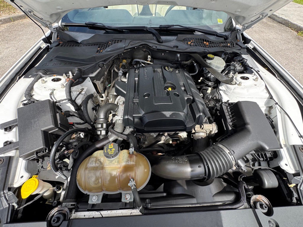 2015 Ford Mustang Image 16