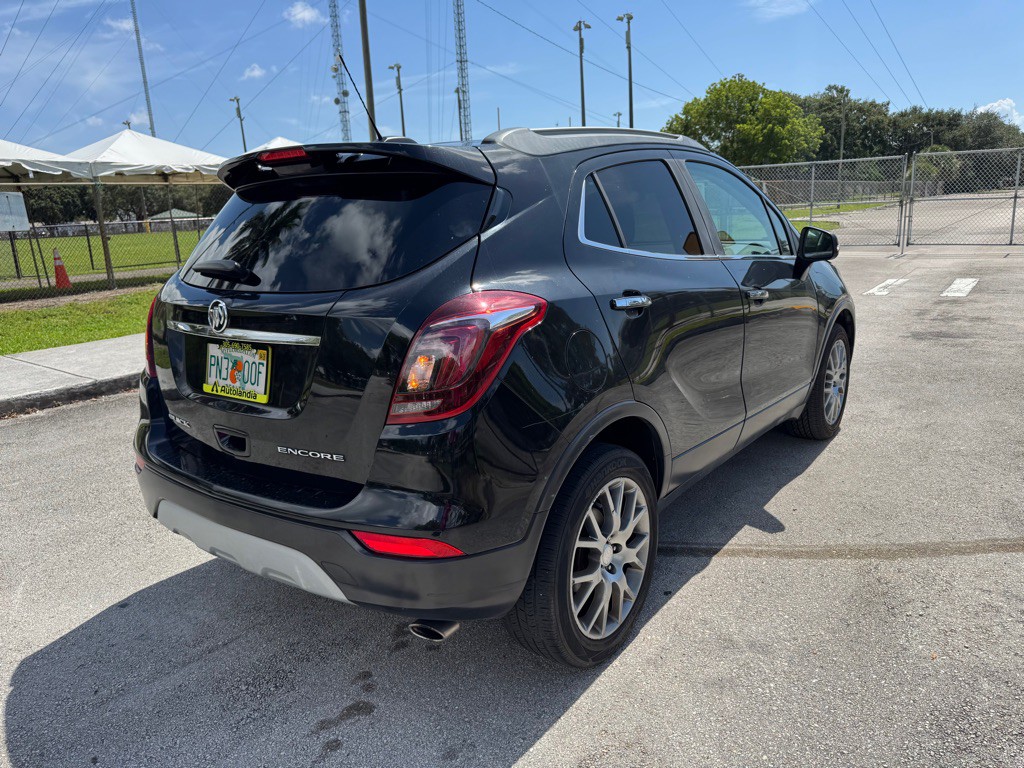 2018 Buick Enclave Image 5