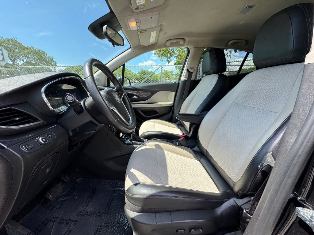 2018 Buick Enclave Image 9