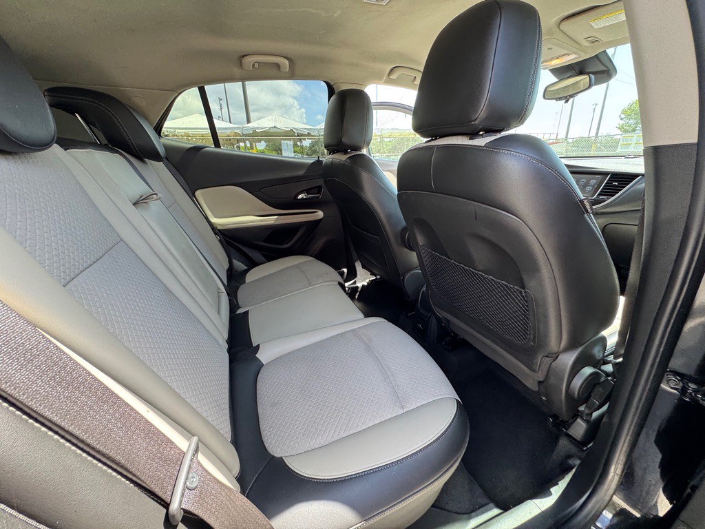 2018 Buick Enclave Image 12
