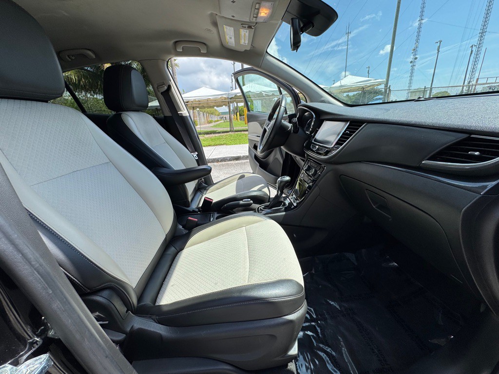 2018 Buick Enclave Image 13