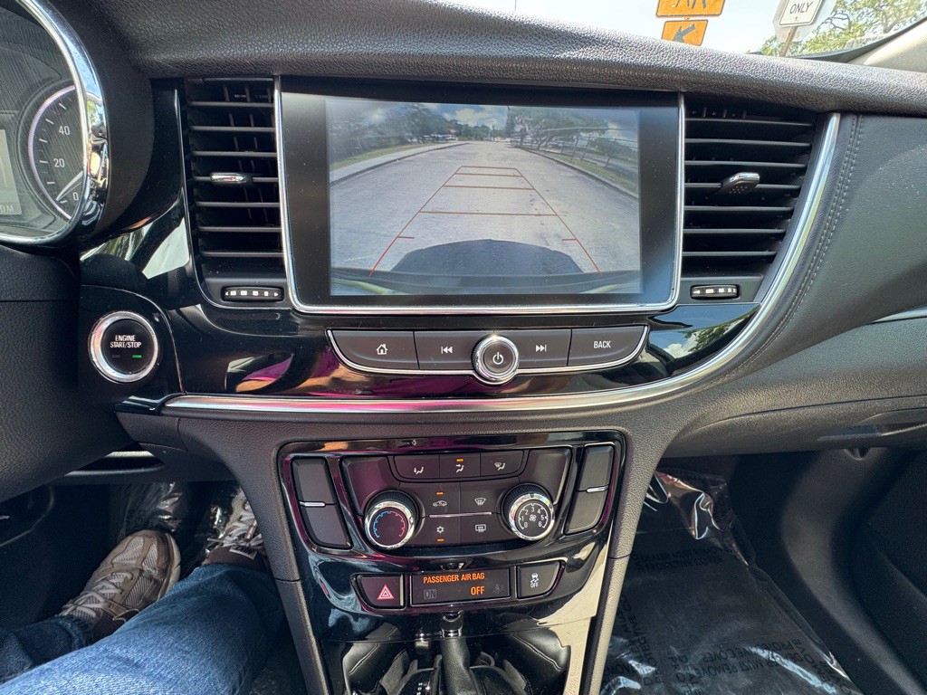 2018 Buick Enclave Image 16