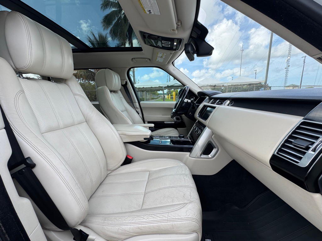 2014 Land Rover Range Rover Image 14
