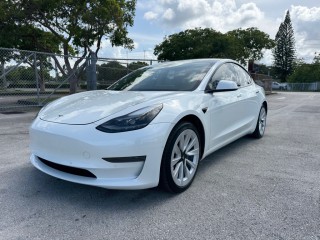 Image for 2021 Tesla Model 3 Standard Range Plus ID: 6636644