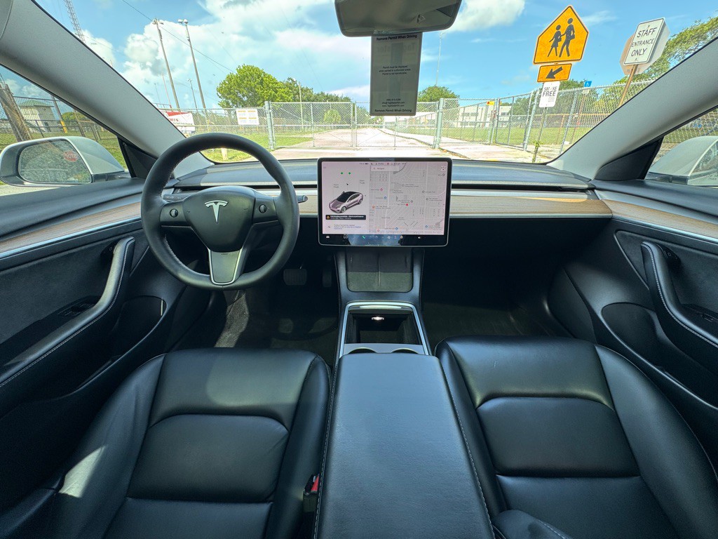 2021 Tesla Model 3 Image 16