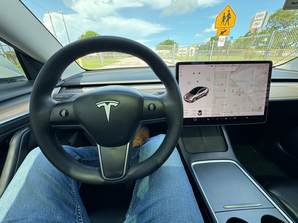 2021 Tesla Model 3 Image 17